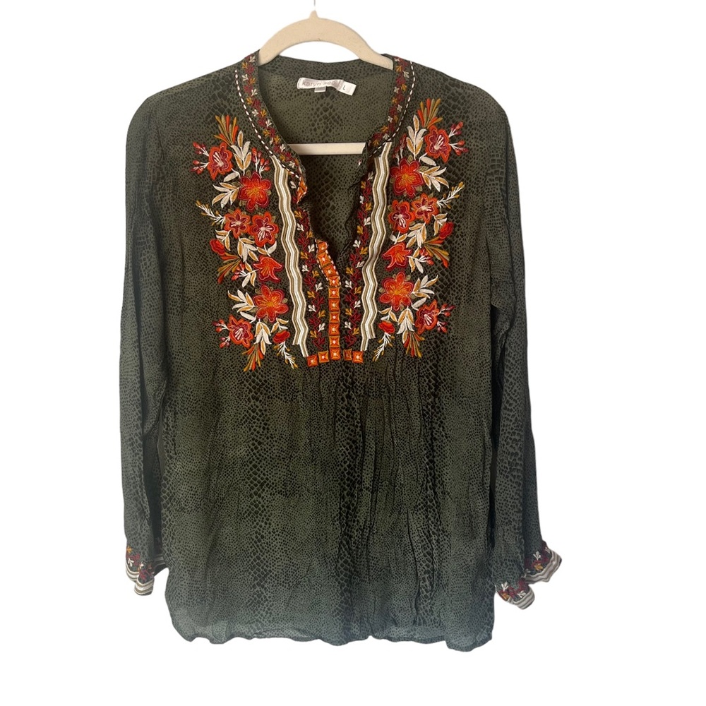 Karyn Seo Wov Amber Floral Embroidered V Neck Tunic Blouse